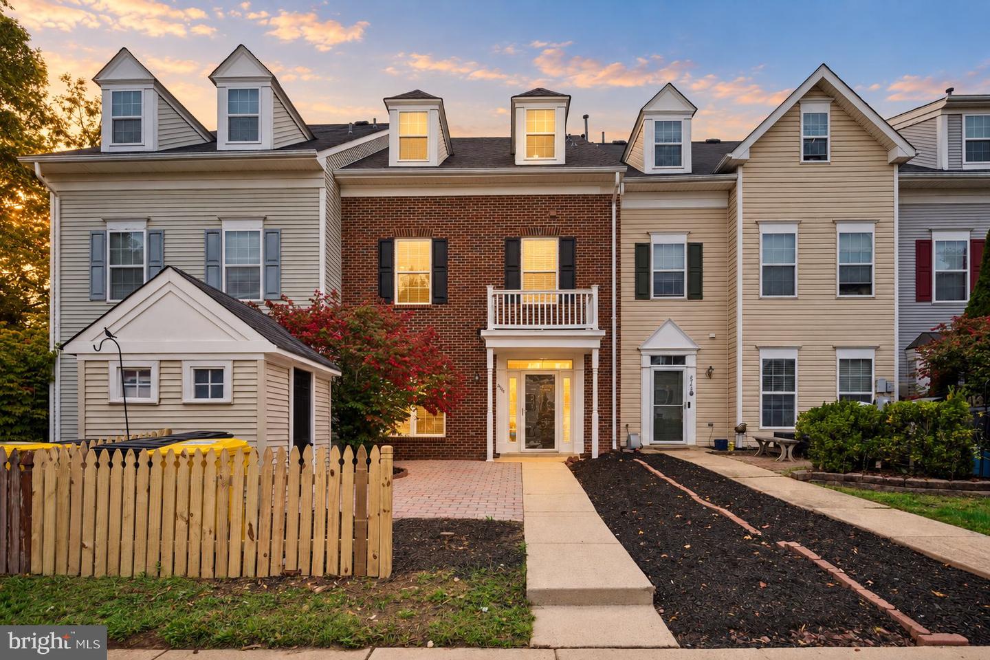 8744 Autumn Ridge Ct — photo