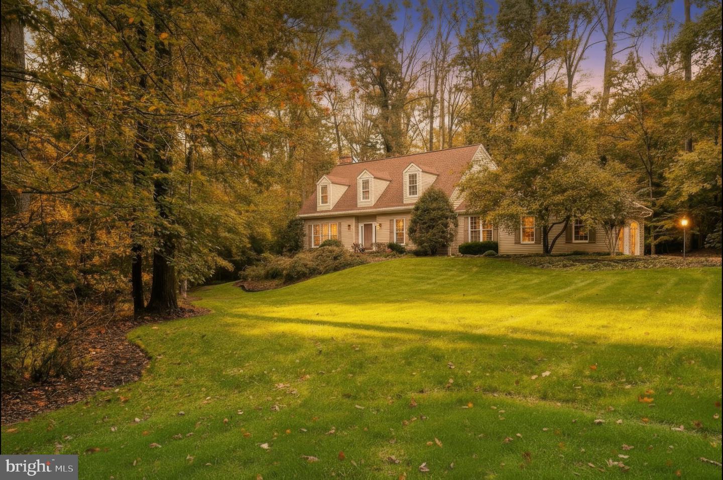 1006 Howard Grove Ct — photo