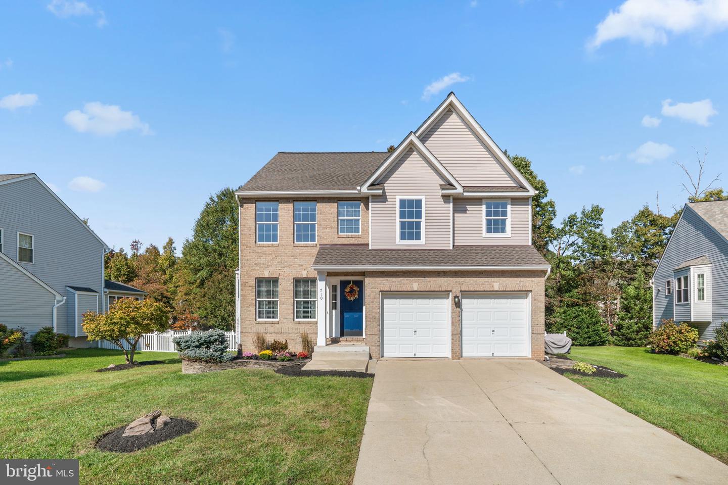 710 Willow Tree Dr — photo