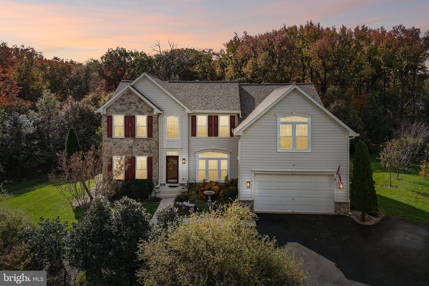 7705 Buckingham Nursery Ct — photo