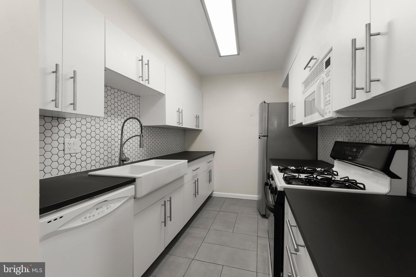 21 Silverwood Cir #4 — photo