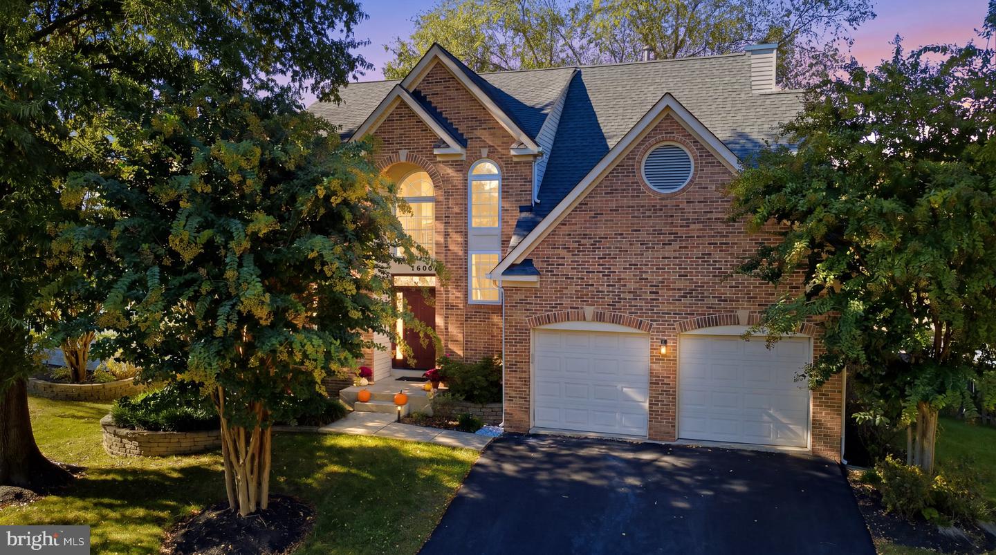 1600 Clarks Ct — photo