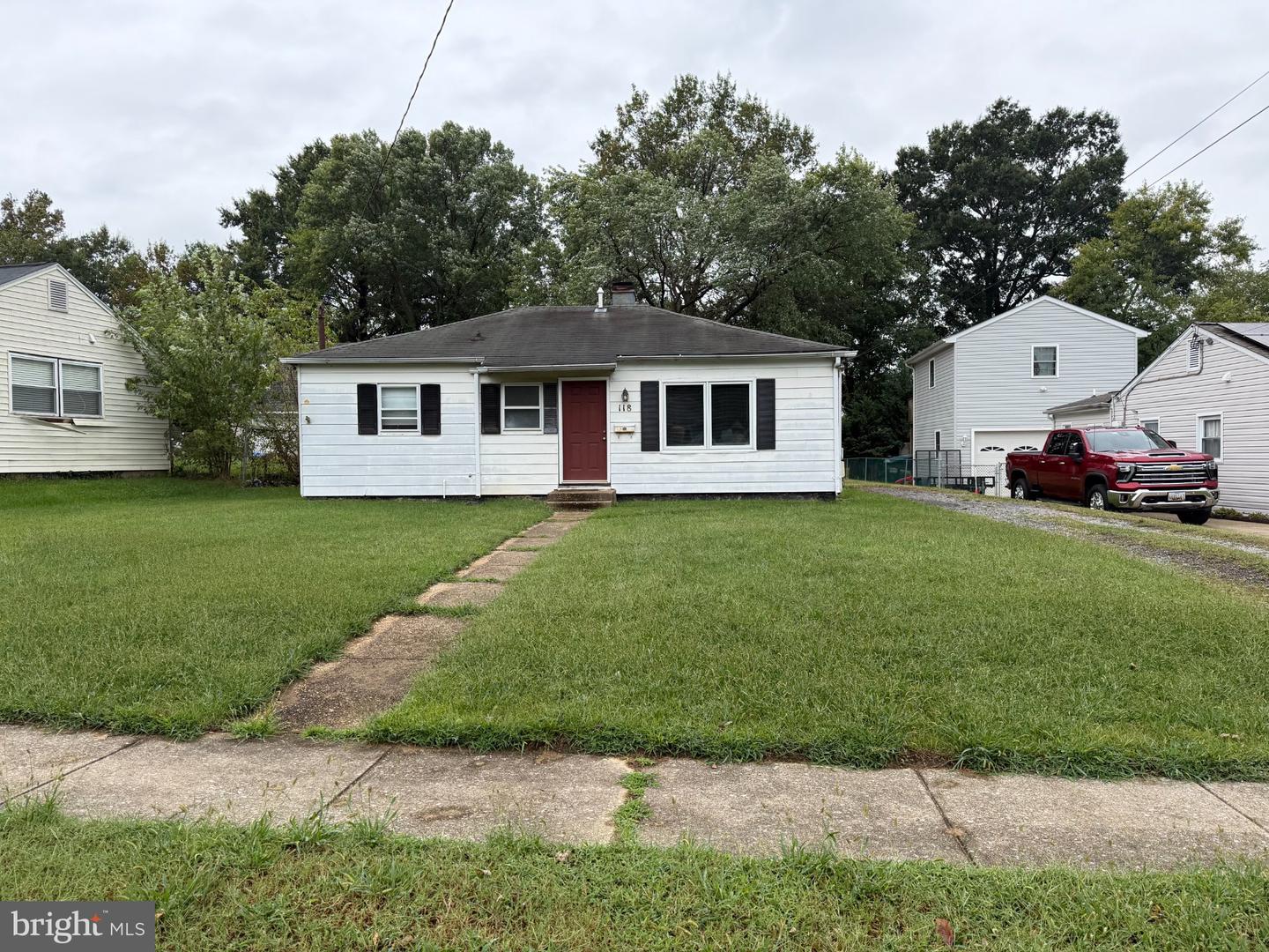 118 Garrett Rd — photo