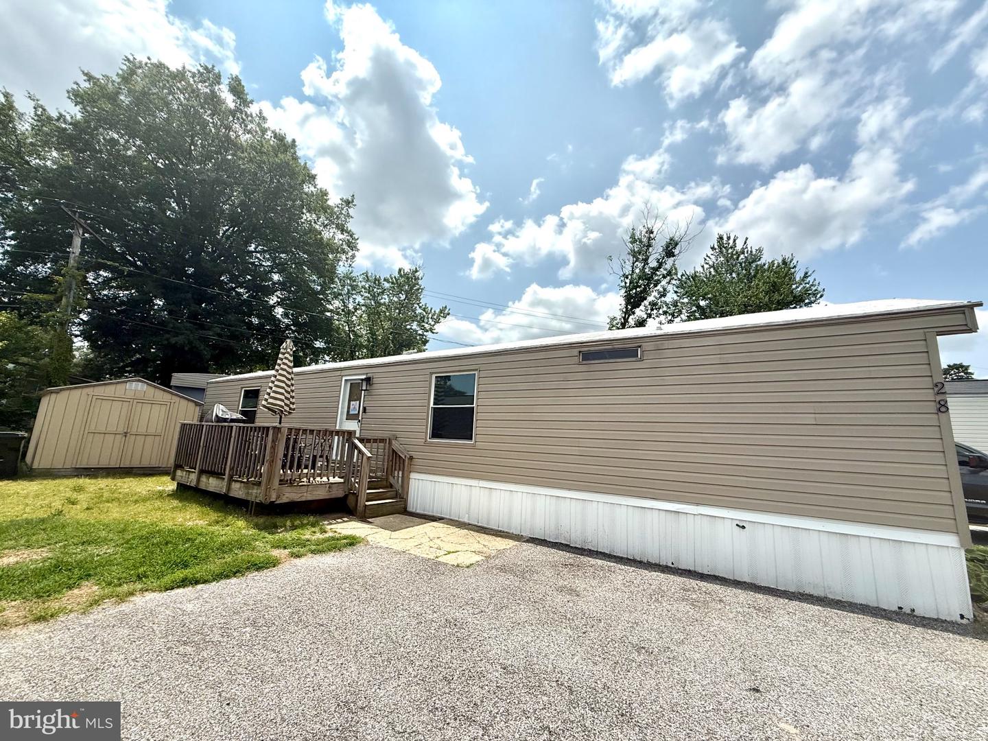 28 Chesapeake Mobile Ct — photo