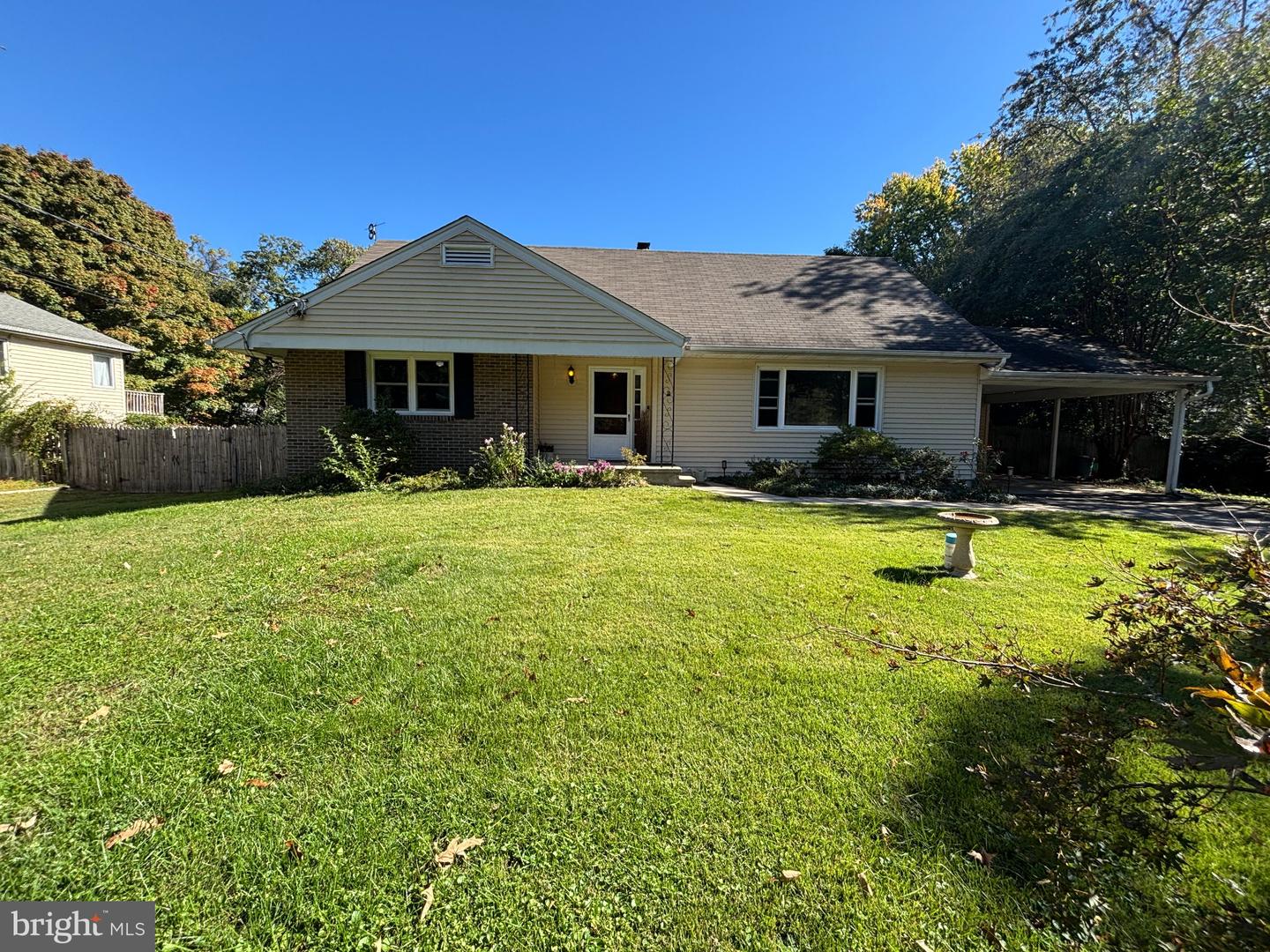1227 Mount Pleasant Dr — photo