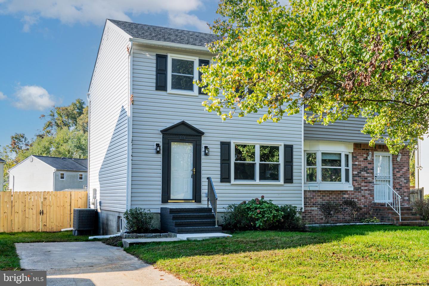 76 Bar Harbor Rd — photo