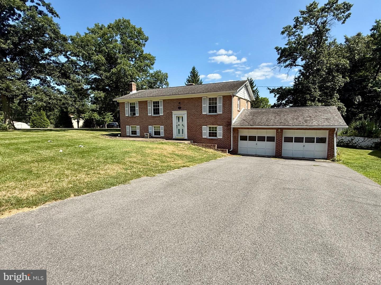 15700 Acorn Ct — photo