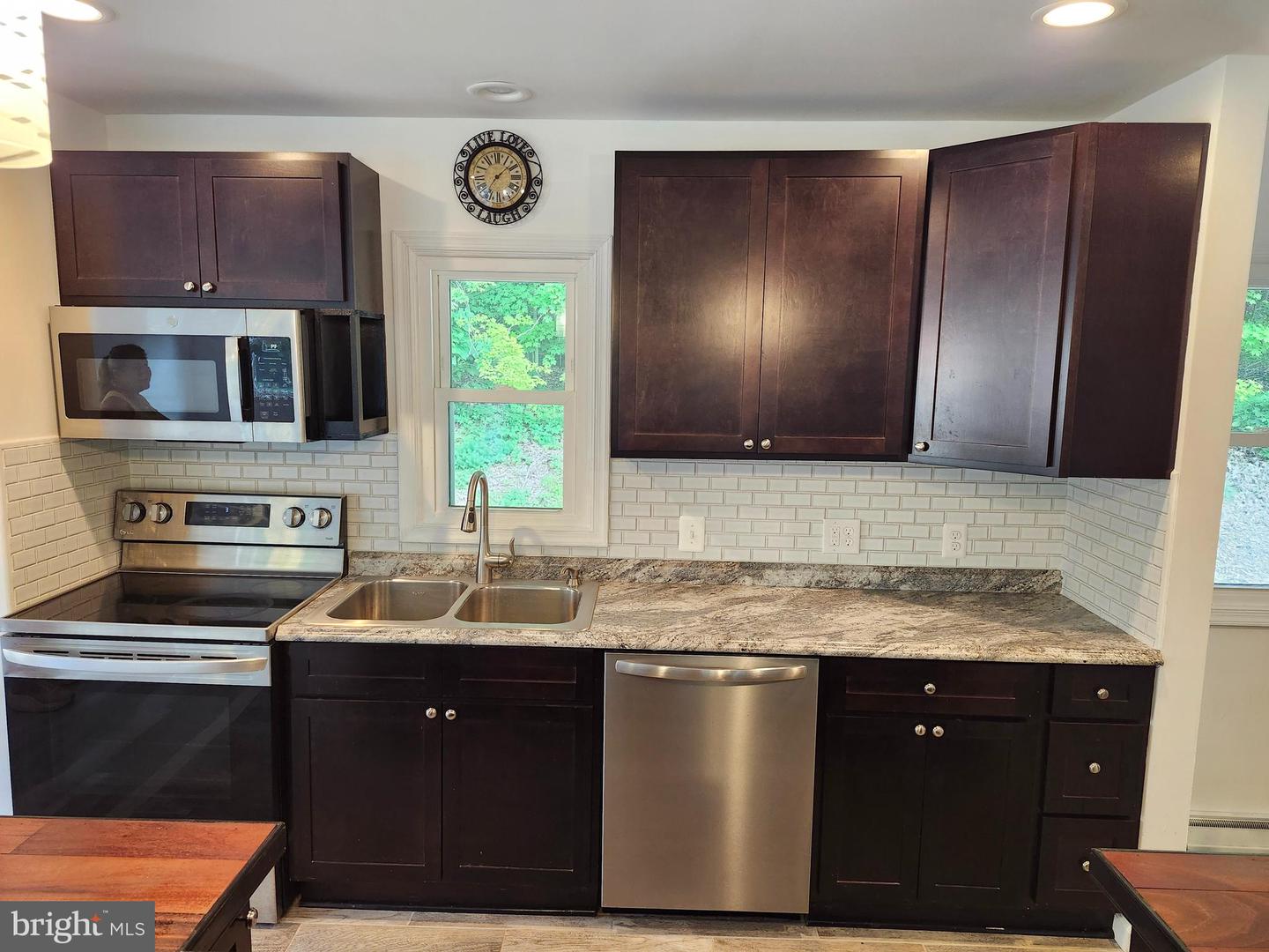 22124 McMullen Hwy SW — photo