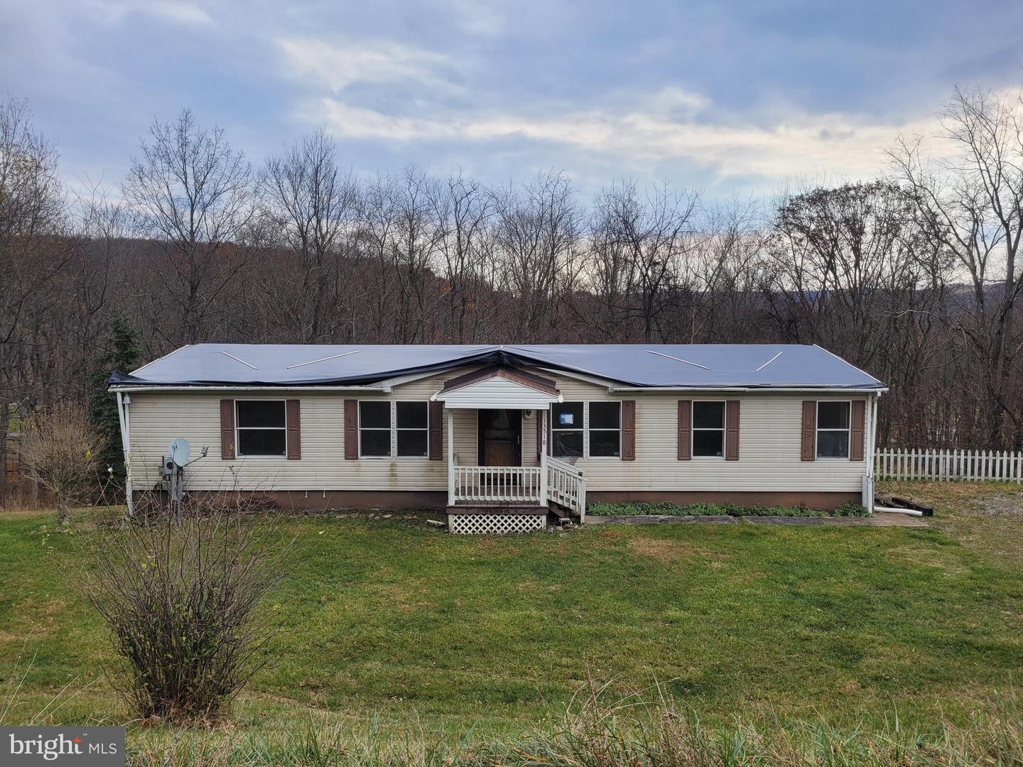 13518 Blank Rd NW — photo