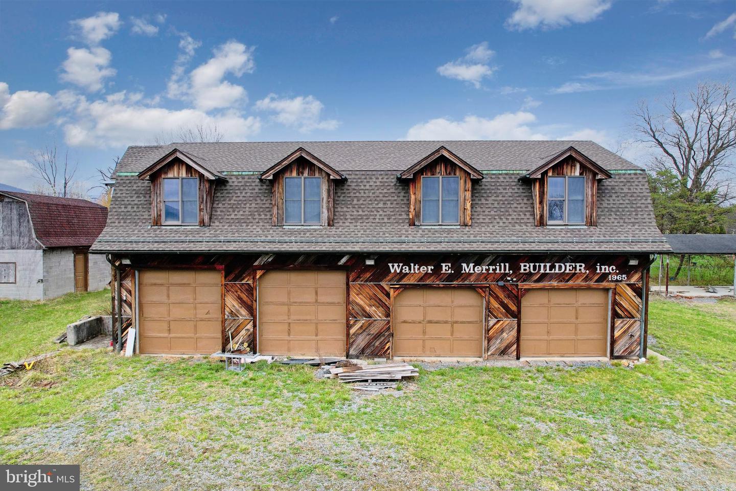 Merrill Ln — photo