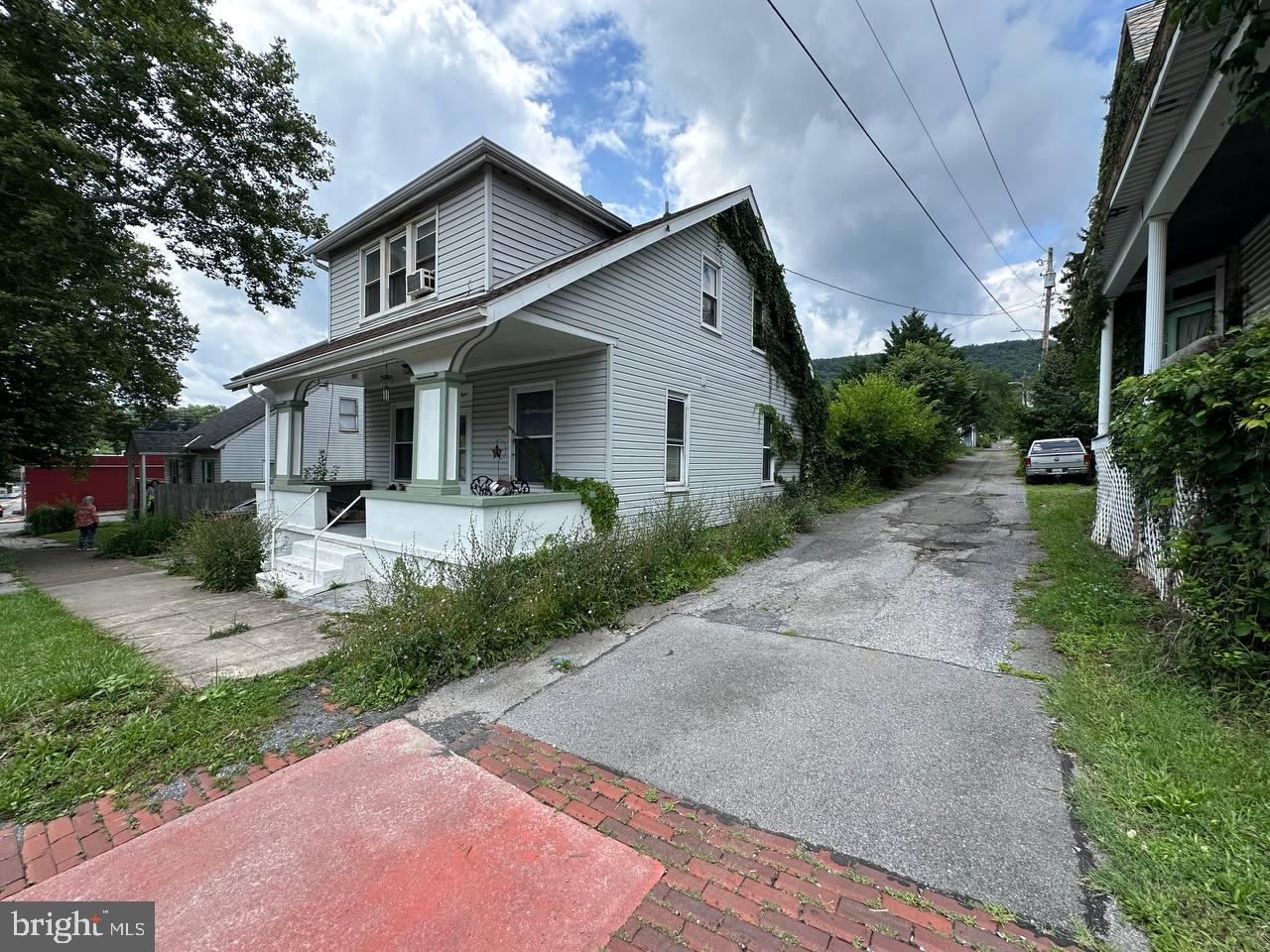 308 Franklin St — photo