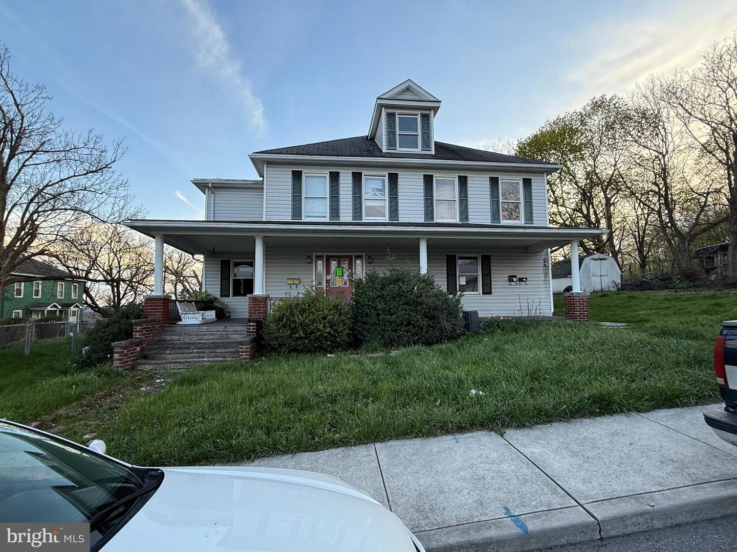 118 W Mechanic St — photo