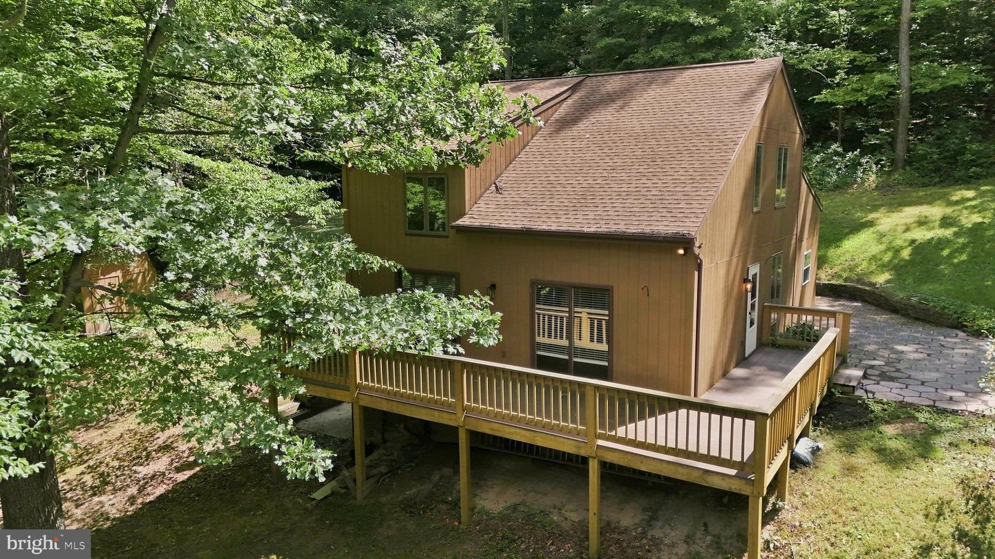 20304 McMullen Hwy — photo