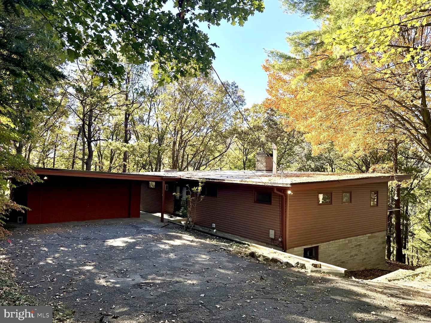 10 Cherokee Dr — photo