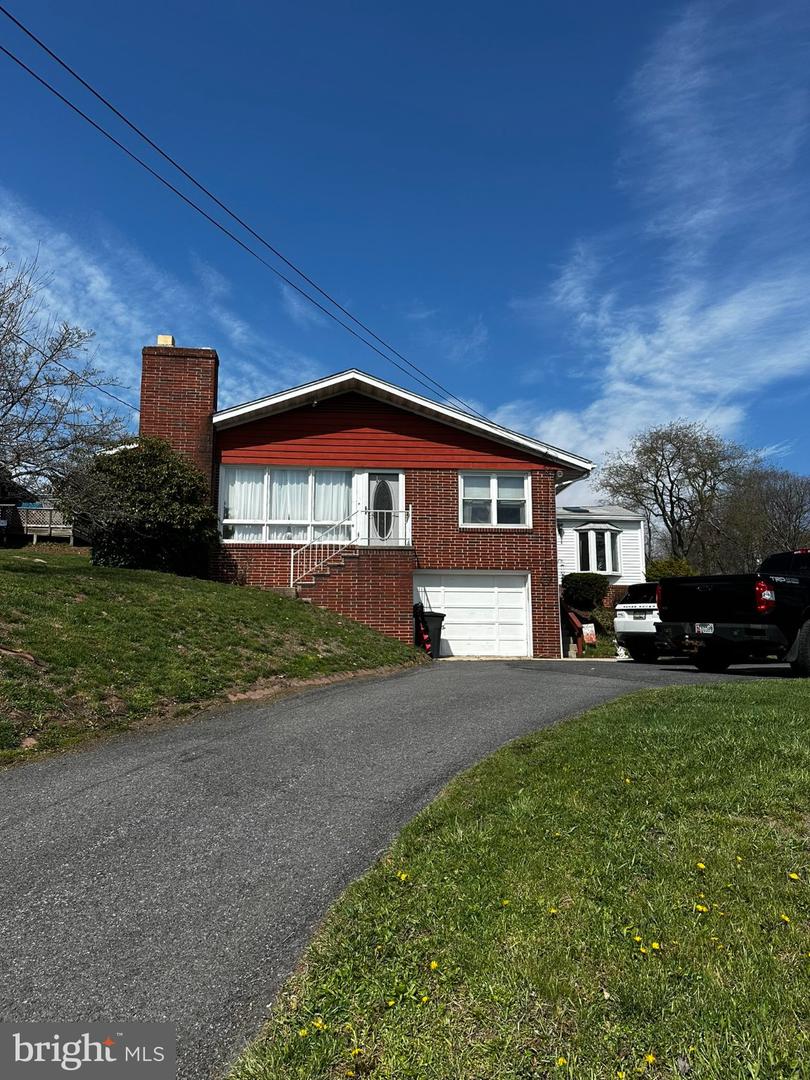 334 Allegany St — photo