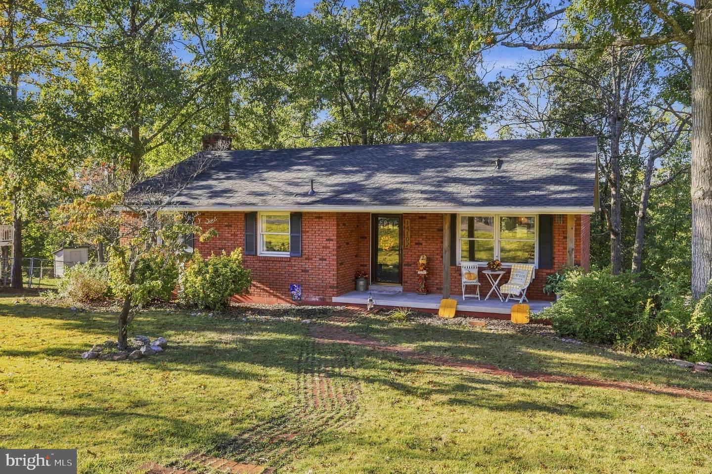 14102 Cedarwood Dr SW — photo