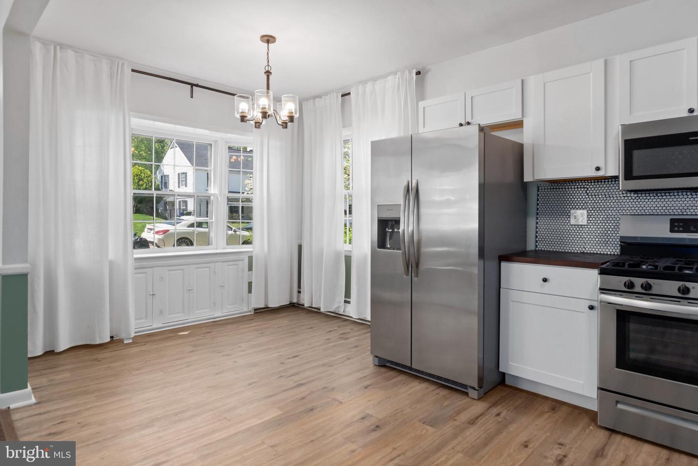 2305 Pickwick Road, Baltimore, MD 21207 — photo 2