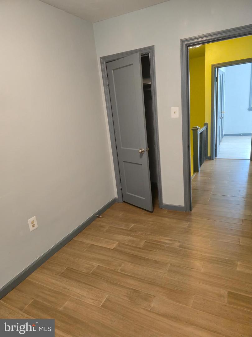 721 Roundview Road, Baltimore, MD 21225 — photo 2