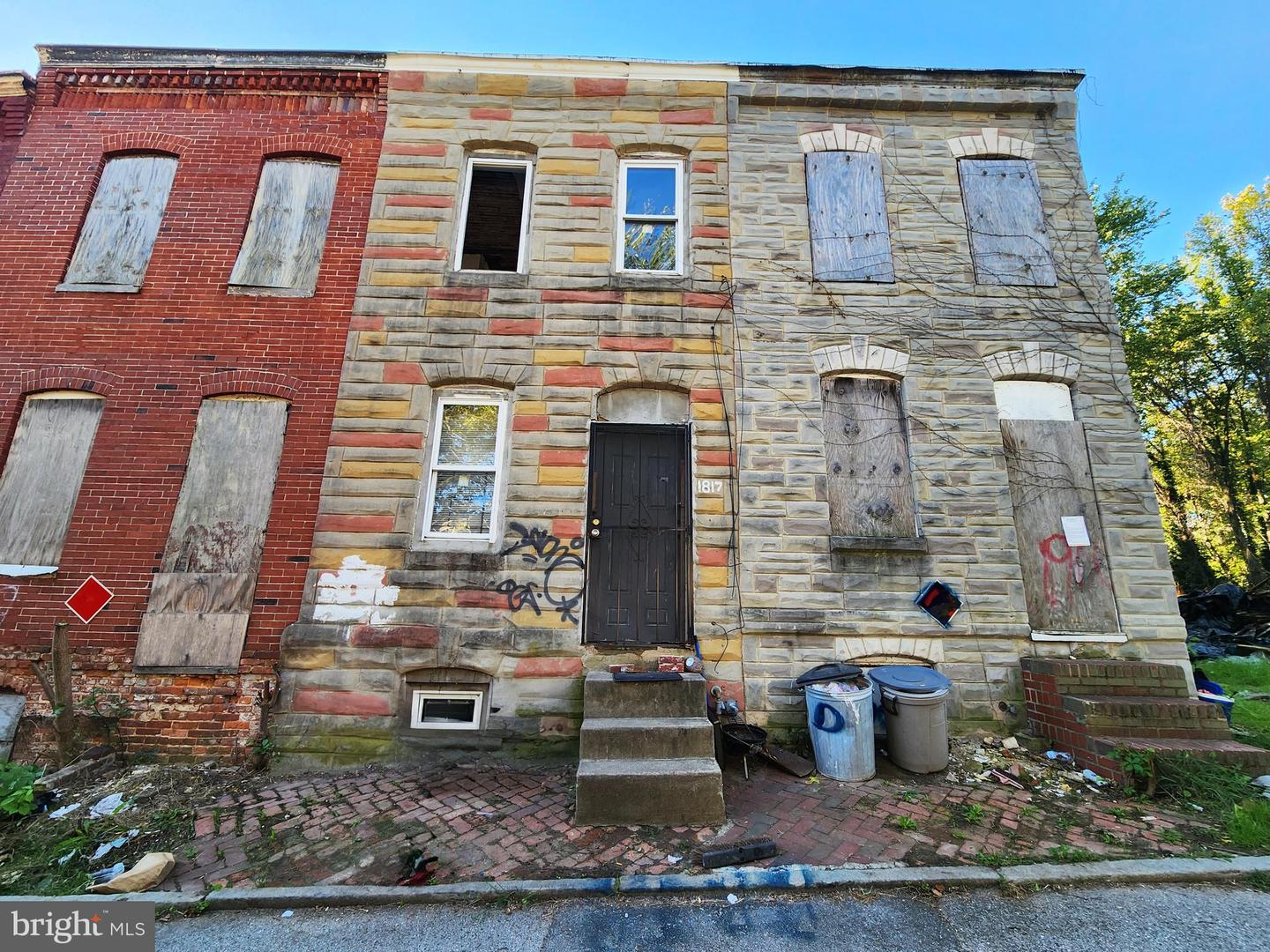 1817 Vine St — photo