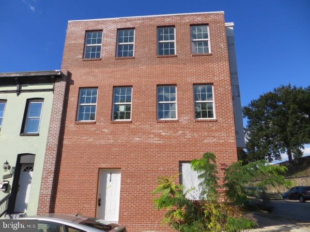 456 Pitman Pl — photo