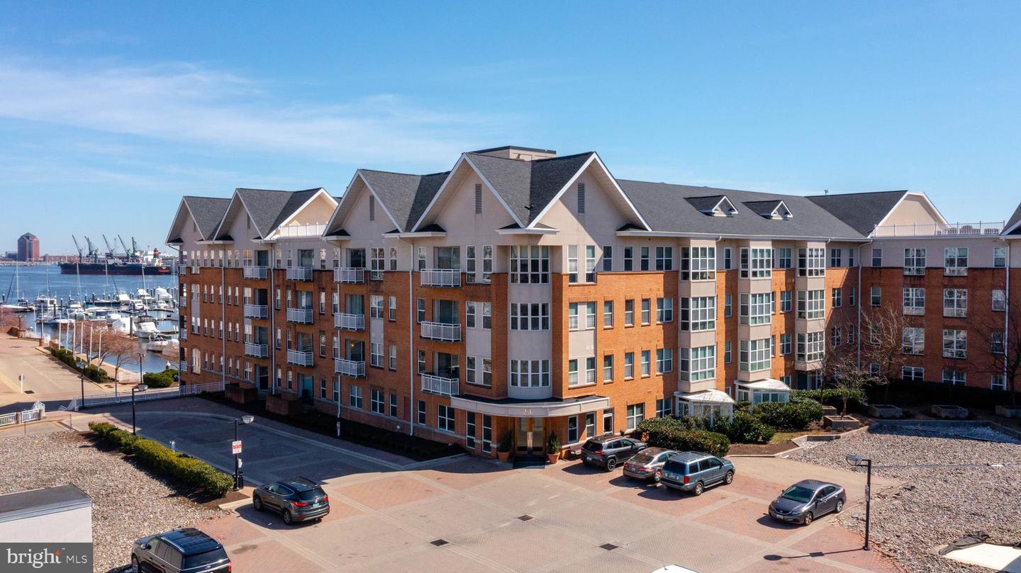 23 Pierside Dr #413 — photo