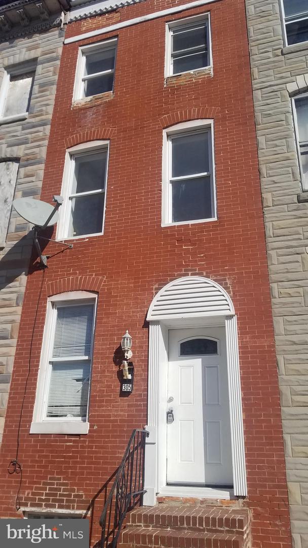 305 S Stricker St — photo
