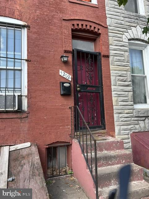 1208 Bayard St — photo