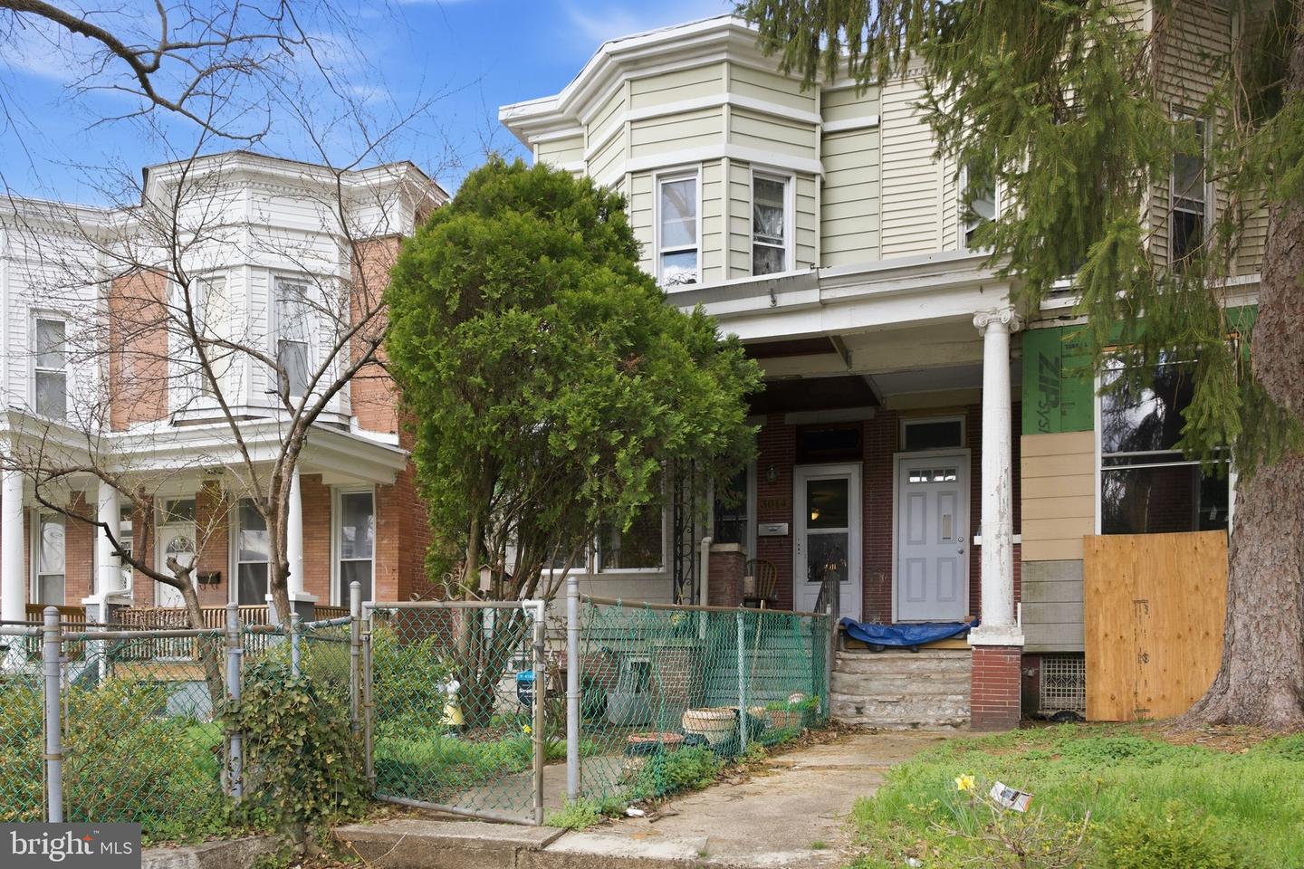 3014 Belmont Ave — photo