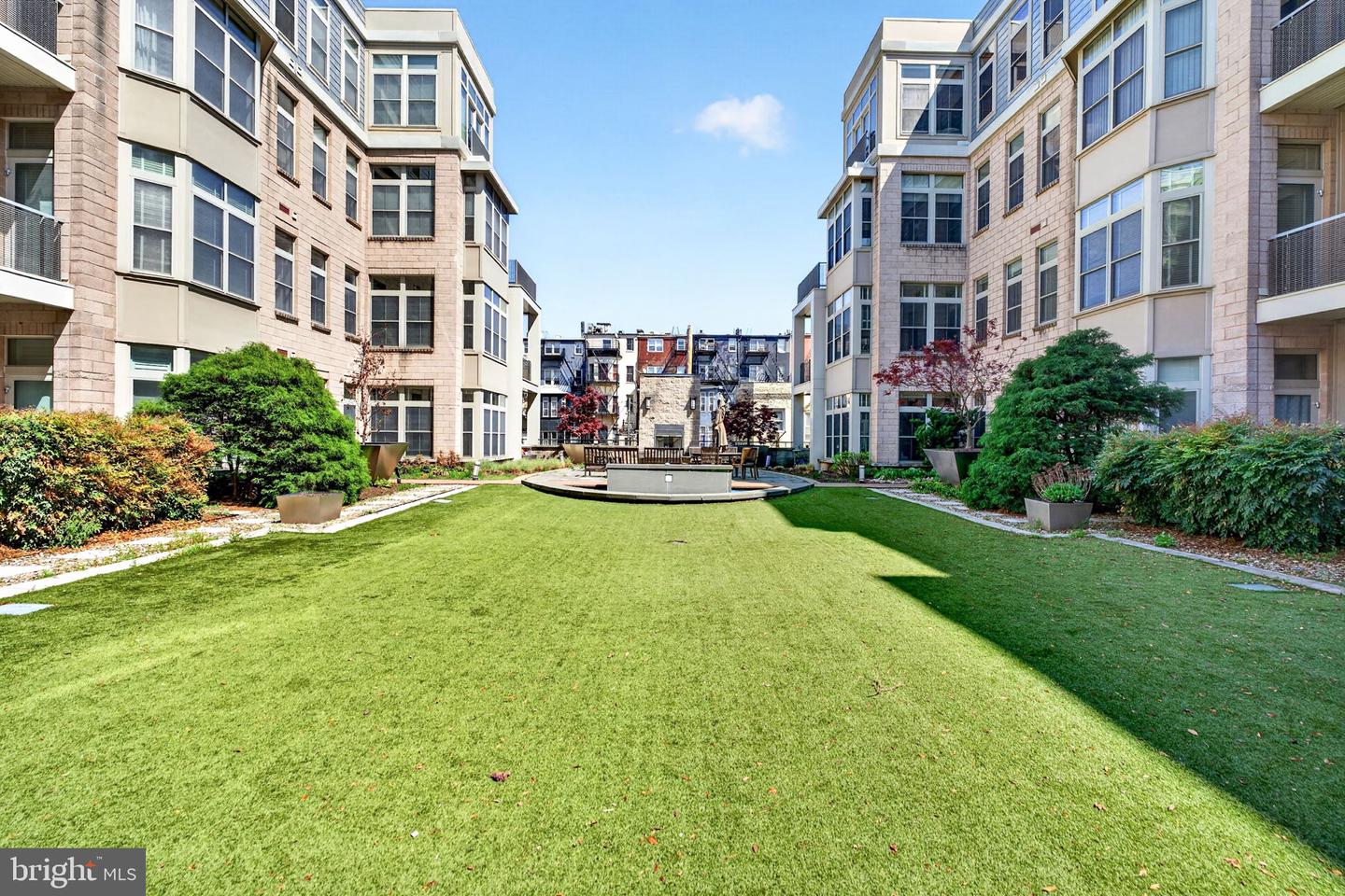 1209 N Charles St #306 — photo