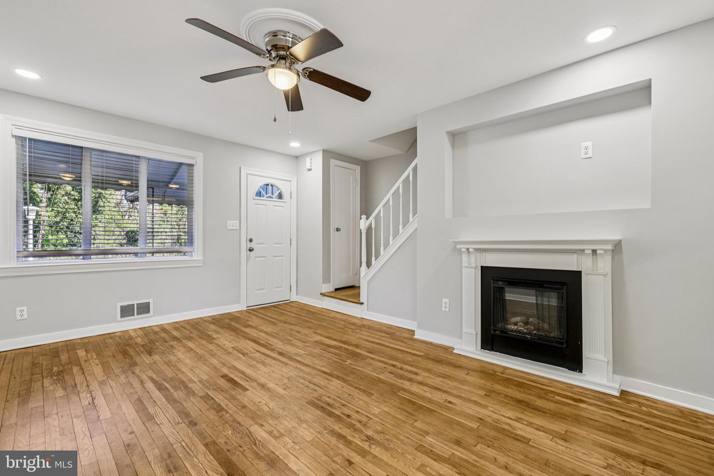4546 Mountview Road, Baltimore, MD 21229 — photo 3
