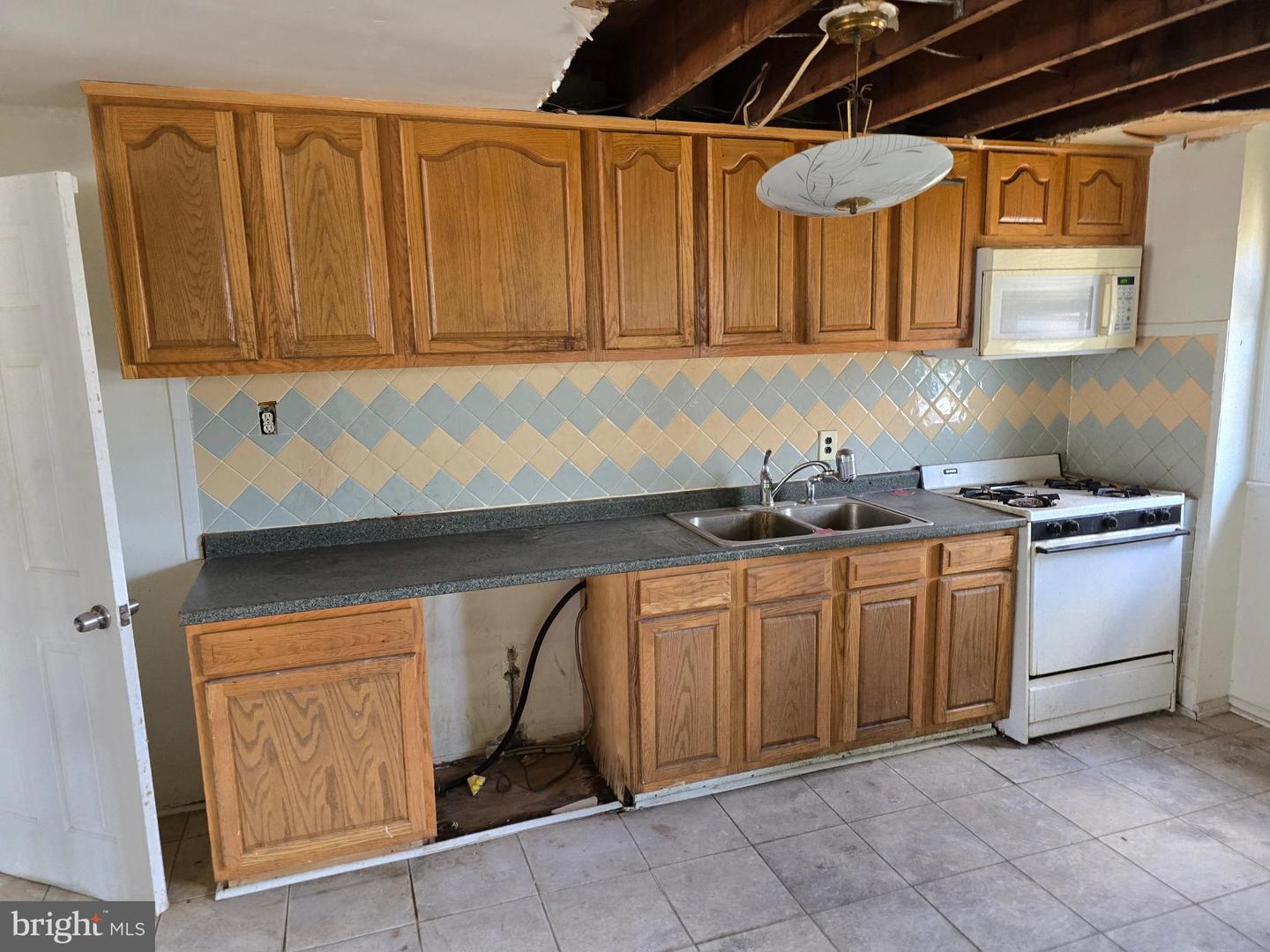 5542 Whitby Road, Baltimore, MD 21206 — photo 3