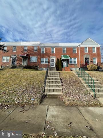 3905 Kenyon Ave — photo