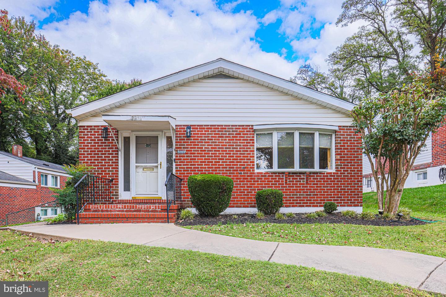 5919 Winner Ave — photo