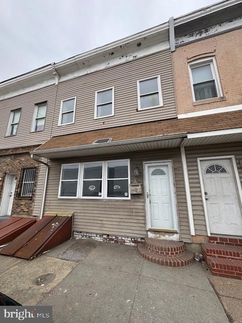 4620 Curtis Ave — photo