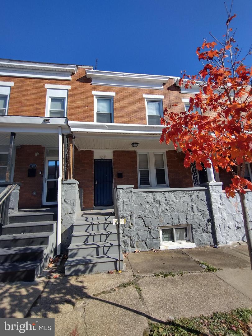 1231 N Linwood Ave — photo