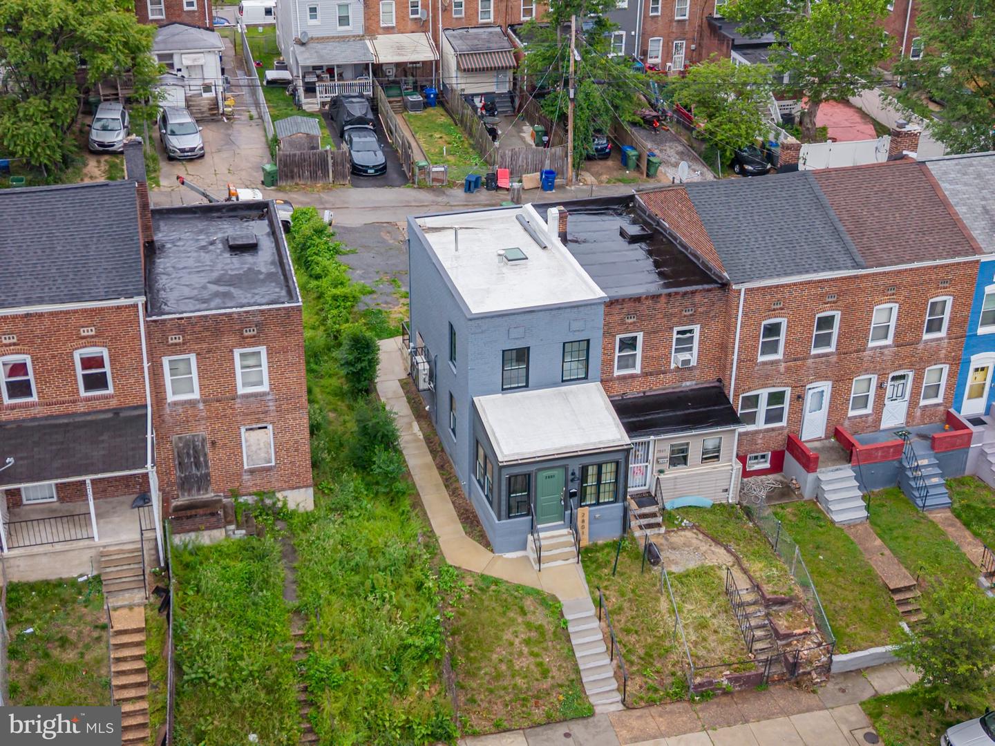 2801 Round Road, Baltimore, MD 21225 — photo 2