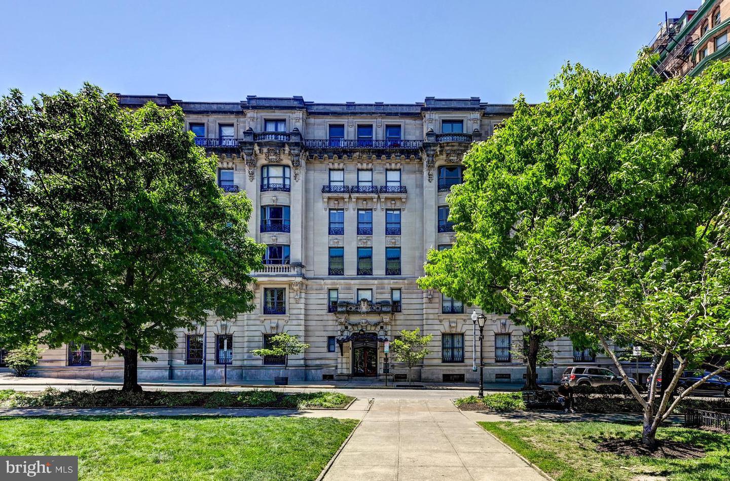 700 Washington Pl #1B — photo