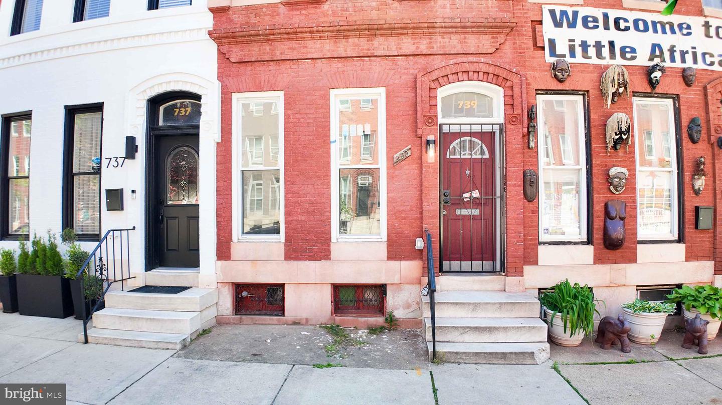 739 Dolphin St — photo