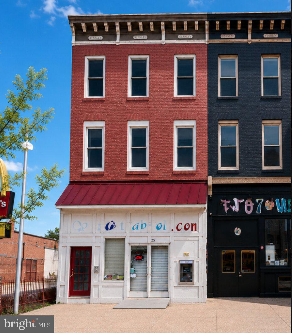 25 W North Ave — photo