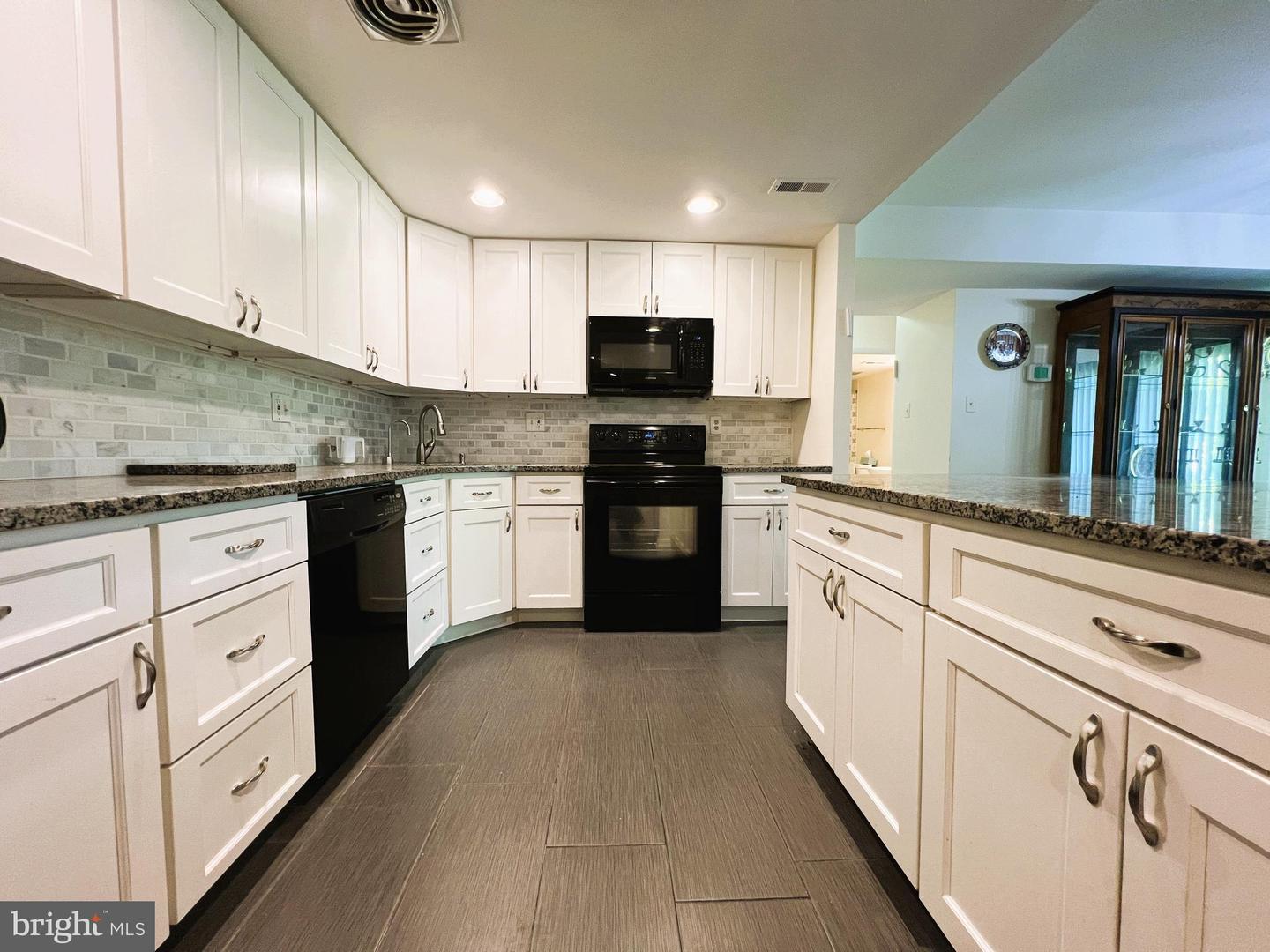 6317 Park Heights Ave #T4 — photo