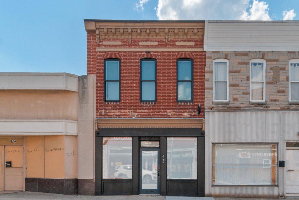 422 S Highland Ave S — photo