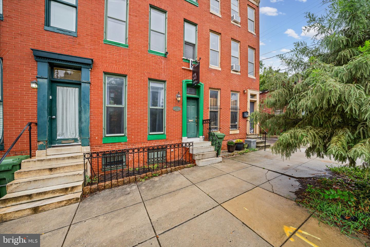 108 S Stricker St — photo