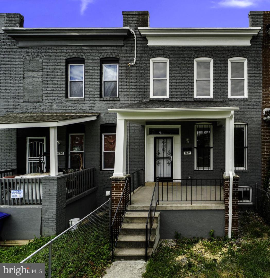 3428 Virginia Ave — photo