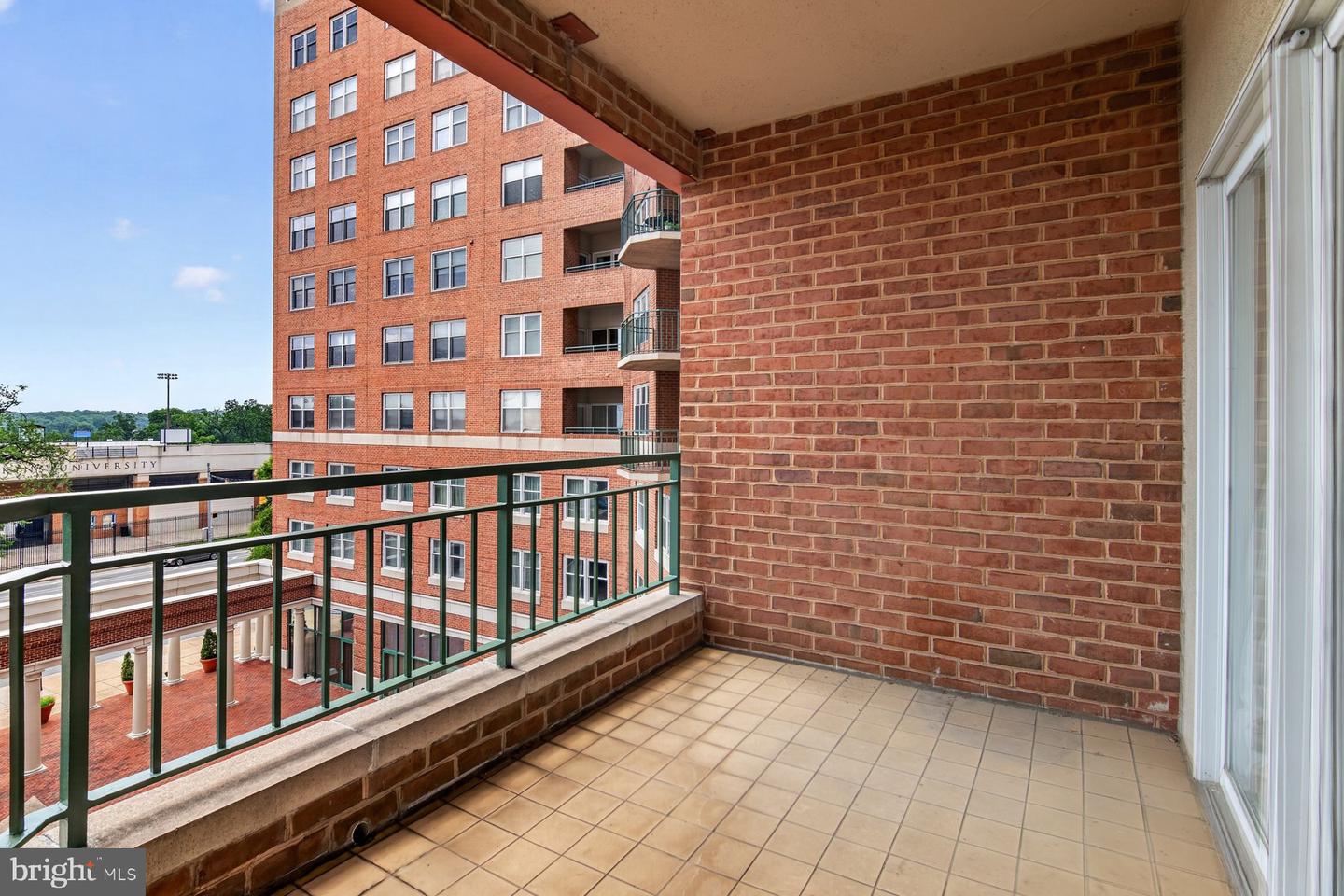 3801 Canterbury Rd #403 — photo