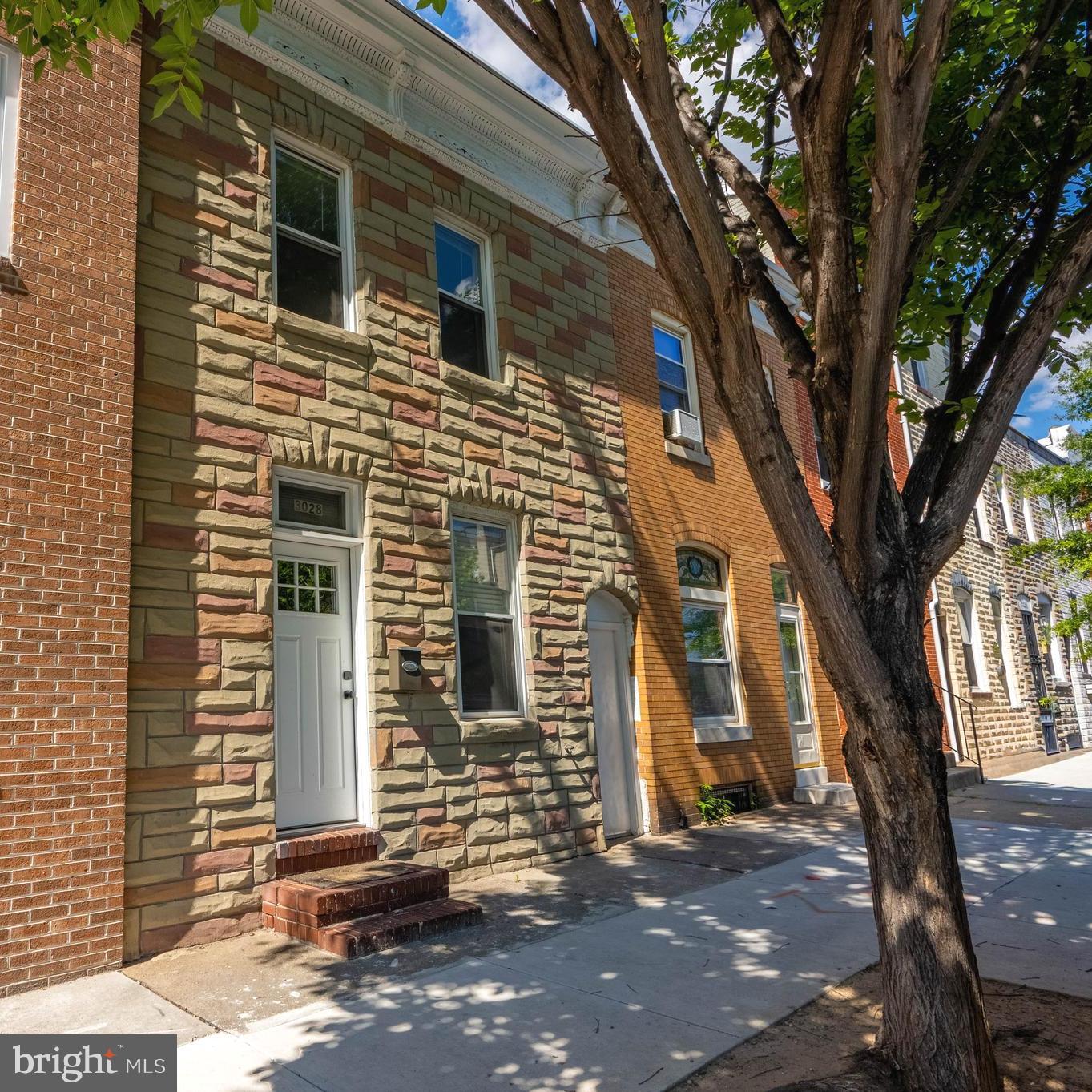 3028 Hudson St — photo