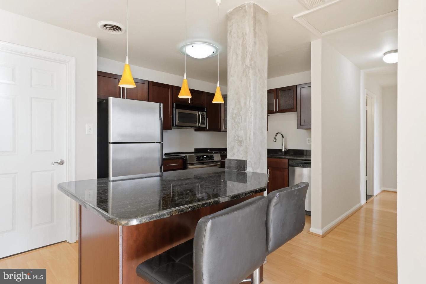 1011 Hunter St #C-4 — photo