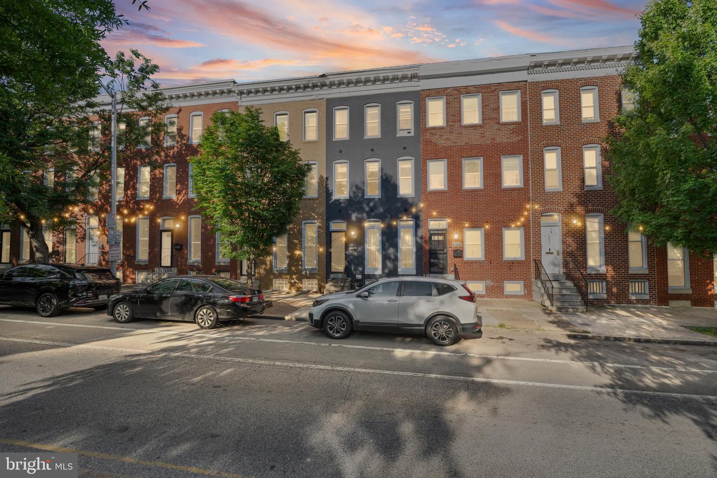 1027 N Broadway — photo