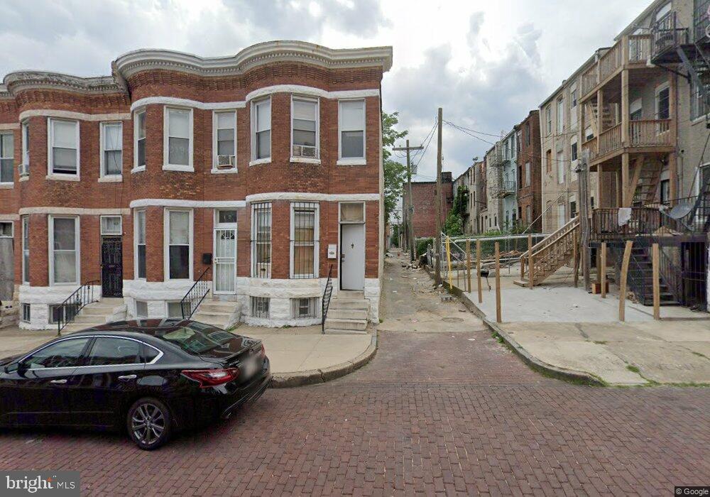 1826 Appleton St — photo