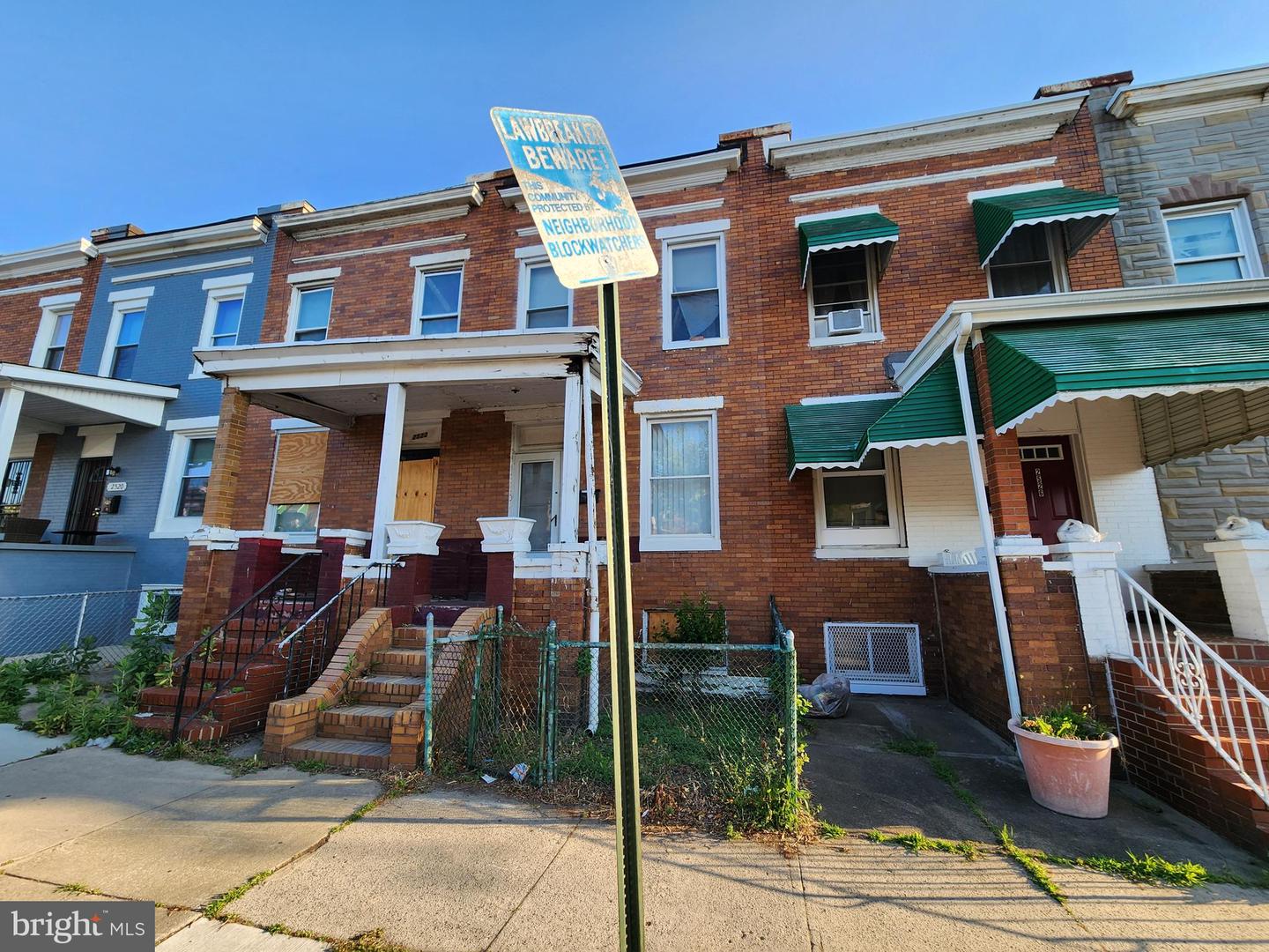 2524 E Chase St — photo