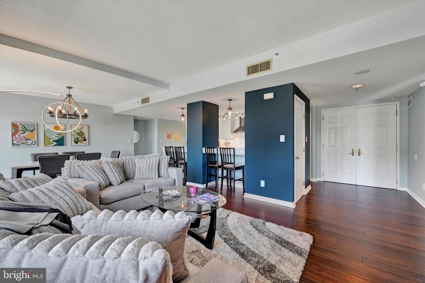 250 President St #306 — photo